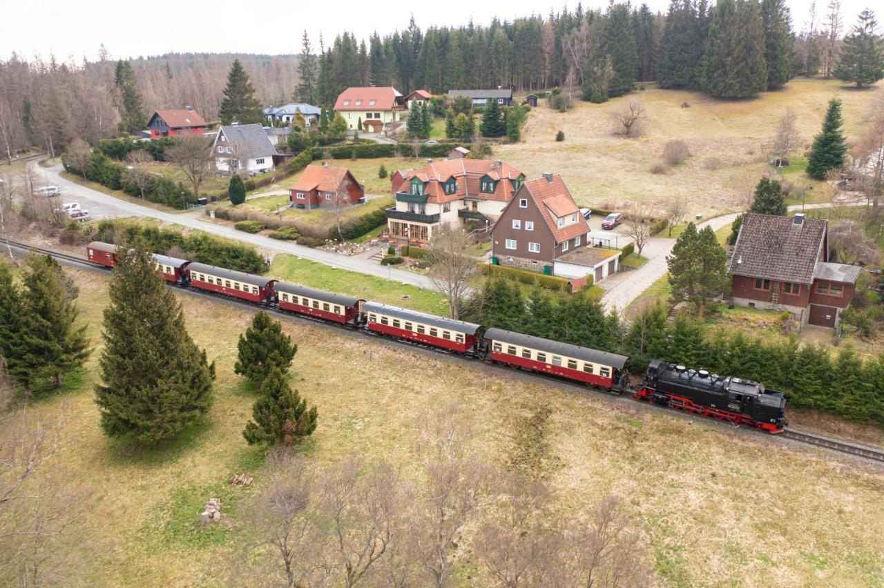 Hotel Und Berggasthof Zum Sonnenhof Sorge Exterior foto